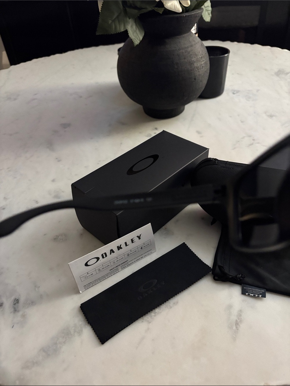 Oakley Hollbrook sunglasses - Picture 7 of 7